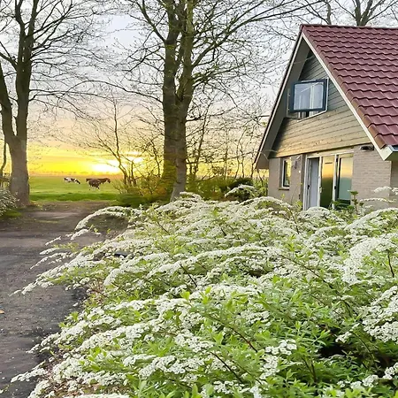 Cozy 6-guest Retreat With Fireplace بيت للعطل سينت مارتن